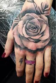 håndleddet 3D svartgrå rose tatoveringsmønster