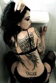 Europeisk dame rygg vanlig fjær tatovering