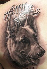 后背纹身图案:后背可爱的黑白狗狗纹身图案