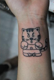 nő karját rajzfilm tigris tetoválás minta