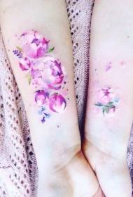 babaye nga pulso gamay nga lab-as nga peony bulak nga watercolor tattoo pattern