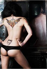 sexy meisje rug persoonlijkheidsportret portret tatoeage figuer