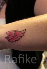 modèle de tatouage ailes fraîches couleur poignet petites ailes