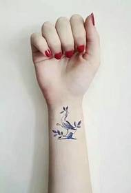 ponyèt ti tatou tatoo fre swan trè natirèl
