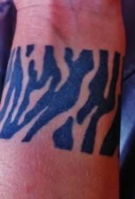 Dúshlán simplí Dúigh patrún tattoo stríocaí séabra