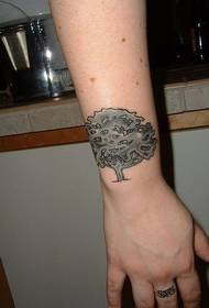 riešo medžio tatuiruotės paveikslėlis