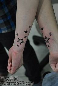красива популярна двойка петолъчна звезда модел татуировка