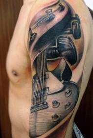 Modello di tatuaggio di chitarra di grande colore di design interessante
