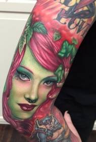 potret lengan wanita kartun dan pola huruf tato