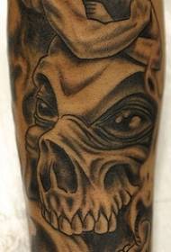 Fekete ördög és koponya kar tetoválás mintája 98232 - félig fekete tigris fekete szürke tetoválás minta