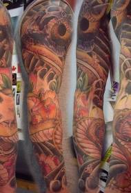 Patrón de tatuaje de brazo de serpe grande de estilo asiático colorido