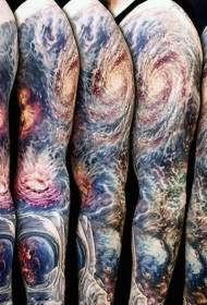 Modeli Tattoo i Tattoo në Hapësirën e Lapsit me Ngjyra të Luleve