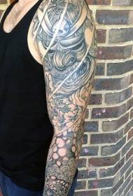 Arm maschera demonia samurai stile asiaticu cumminatu cù mudellu di tatuaggi di fiori