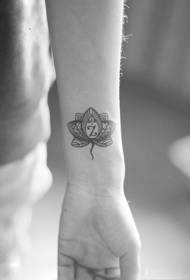 Красиві зап'ястя ван Гог татуювання квітка