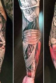 muscoli colorati del braccio e modello di tatuaggio meccanico