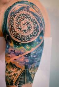 大 Fegyveres azték piramis és hatalmas csillagos ég tetoválás minta