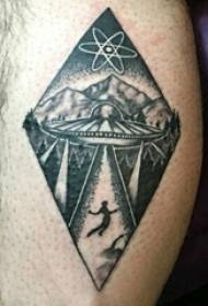 Vitello geometrico del modello del tatuaggio dei ragazzi Immagine geometrica del tatuaggio su gray nero