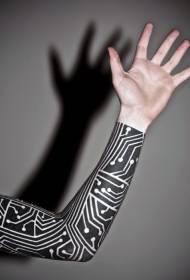 有趣的黑白电子版手臂纹身图案