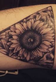 European and American calf tattoo boys shank on triangle and sunflower tattoo pictures