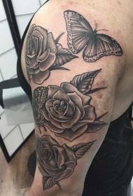 tatlong magagandang rosas at butterflies Arm pattern ng tattoo