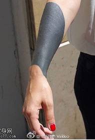 Ручни црно сиви узорак тетоваже