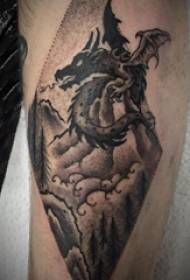 Tatoo Ewopeyen an estati ti towo bèf gason sou dyaman ak dragon foto tatouaj