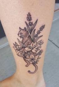 Mẹo xăm hình Cô gái bắp chân trên hoa và hình ảnh con mèo