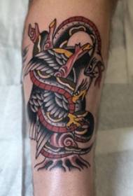 Eagle Tattoo mönster pojkar shank på örn tatuering mönster