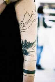 käsivarsi hämmästyttävä mustavalkoinen metsä ja vuori tatuointi malli