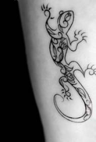 European guya tattoo lalaki guya sa itom nga gecko tattoo litrato