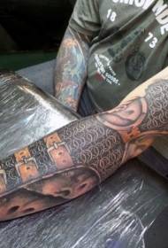 armer flott farge middelalderlig rustning tatoveringsmønster