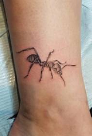 små djur tatuering pojkar kalv på svart ant tatuering bilder 98787 - Små djur tatuering pojkar på kalvarna på det stora trädet och räv tatuering bilder