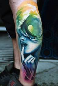 Europska tetovaža šljokica mužjak nosač u boji djevojka lik tetovaža Slika