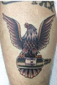 Tattoo Eagle imatge vedell per a noi pintat a l'àguila