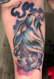 Nine-tailed fox tattoofotografia dievča teľa na deväť-sledoval líška a kvetina tetovanie obrázok