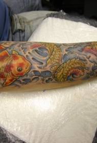 enkel Aziatische stijl koi geschilderd tattoo patroon