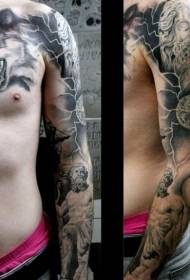 гърдите и ръката вълчи главата с причудлив гръцки идол татуировка модел