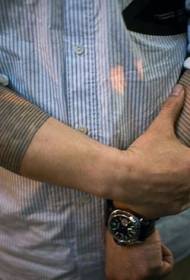 Braccio linea nera Bracciale modello tatuaggio