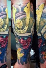 Tatuaggio di guerriero demone comico a colori in stile fumetto gamba