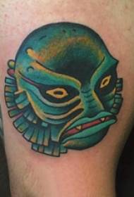 maalitud tätoveeringu meeste vars värvilisel Monster Tattoo Picture