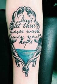 Tatuaggio inglese corpo fiore Tatuaggio ragazza corpo inglese Tatuaggio inglese bella immagine