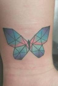 Colegiala brazo pintado gradiente geométrico simple línea animal mariposa tatuaje foto