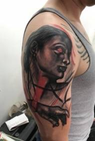 Jongens armen op zwart grijs schets Sting Tips abstract horror karakter tattoo foto