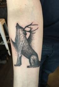 Девојка рака на црна неблагодарна геометриска едноставна линија малечко животно слика тетоважа слика