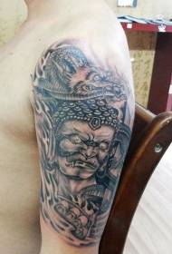 Arm dominante draak en onroerende koning tattoo patroon