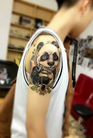 Paže vzpurné kulaté válcování kreslený panda malované tetování vzor