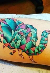 Ang geometric nga tattoo sa hayop nga lalaki nga elepante sa kolor nga mga litrato sa elepante nga tattoo