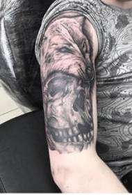 Boy's arm on black gray sketch point thorn skill creative domineering wolf head skull tattoo picture