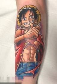 Pojat käsivarret maalattiin abstraktien viivojen animehahmoilla One Piece King Luffy -tatuointi kuvia
