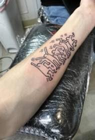 Tatuointi sarjakuva poika sarjakuva yksinkertainen tatuointi kuva käsivarsi